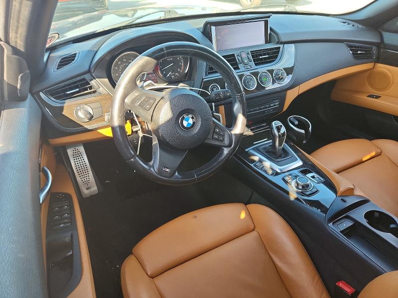2015 BMW Z4 VIN WBALM7C58FJ798717 COPART salvage auction — WATER/FLOOD, La - Cert Of Title-Salvage Flood, sold $8,300 on 2026-08-12 (photo 8)