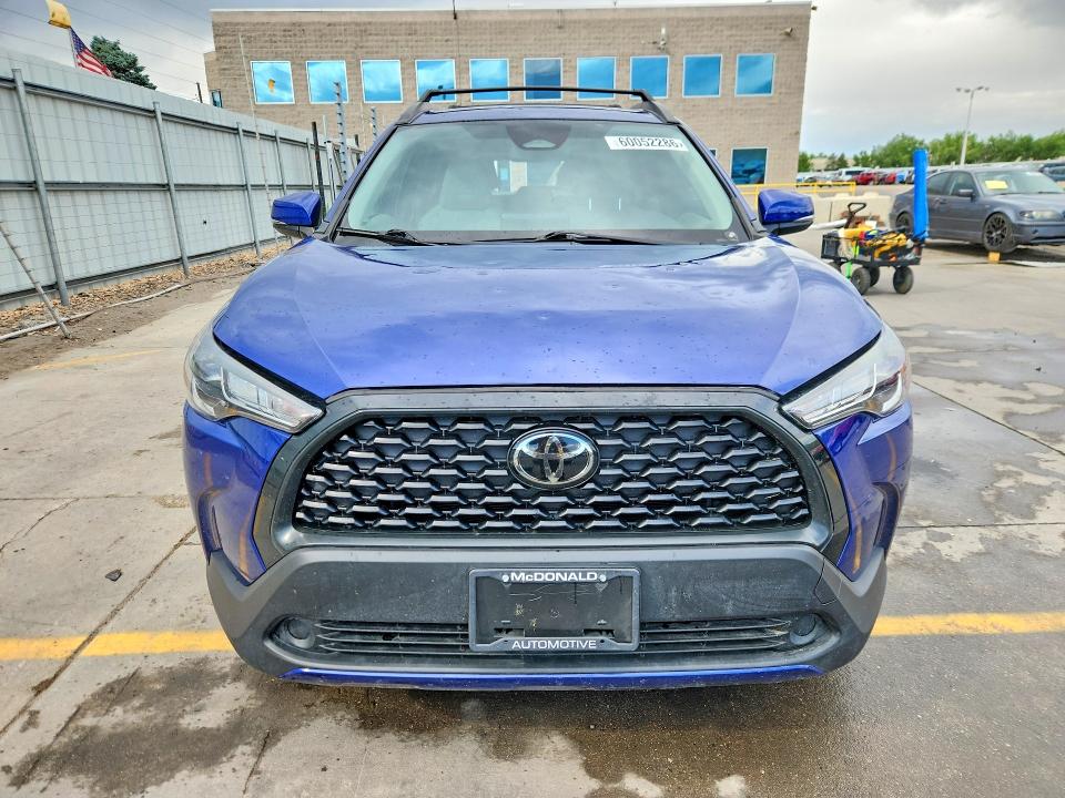 2024 Toyota Corolla cross VIN 7MUCAAAG5RV073568 COPART salvage auction — HAIL, Co - Certificate Of Title, sold $8,200 on 2026-07-27 (photo 5)