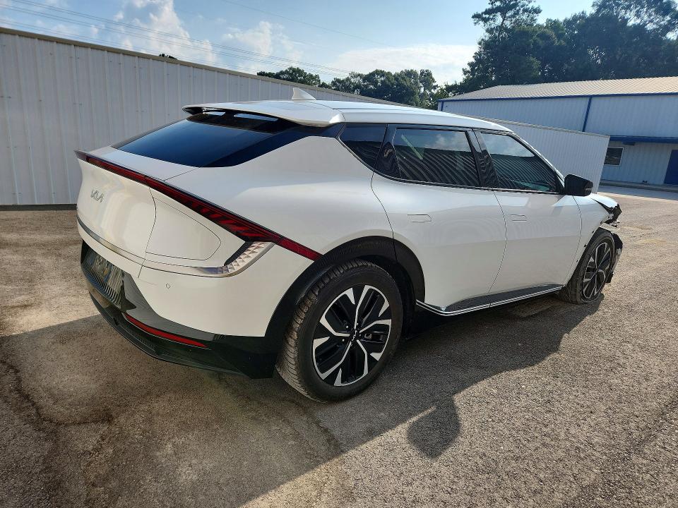 2023 Kia Ev6 VIN KNDC34LA1P5604556 COPART salvage auction — FRONT END, Fl - Certificate Of Title, sold $8,000 on 2026-07-20 (photo 3)
