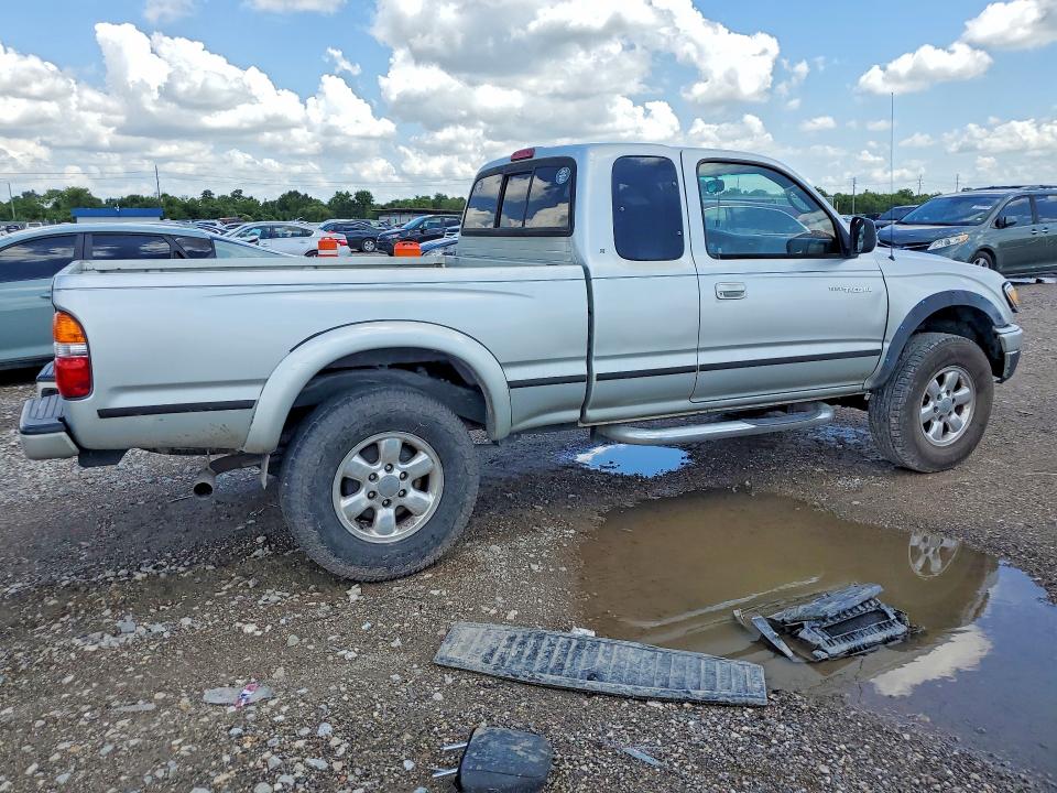 2002 Toyota Tacoma VIN 5TESN92N42Z005292 COPART salvage auction — SIDE, TX - SALVAGE VEHICLE TITLE, sold $275 on 2026-07-27 (photo 3)