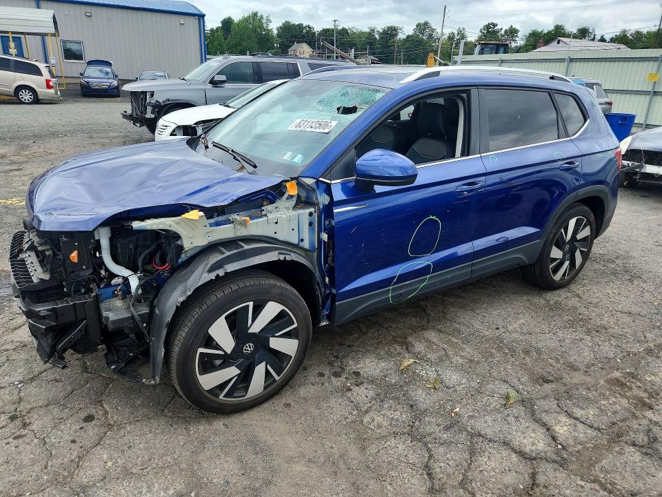 2024 Volkswagen Taos VIN 3VV4X7B28RM090885 — COPART salvage auction photo