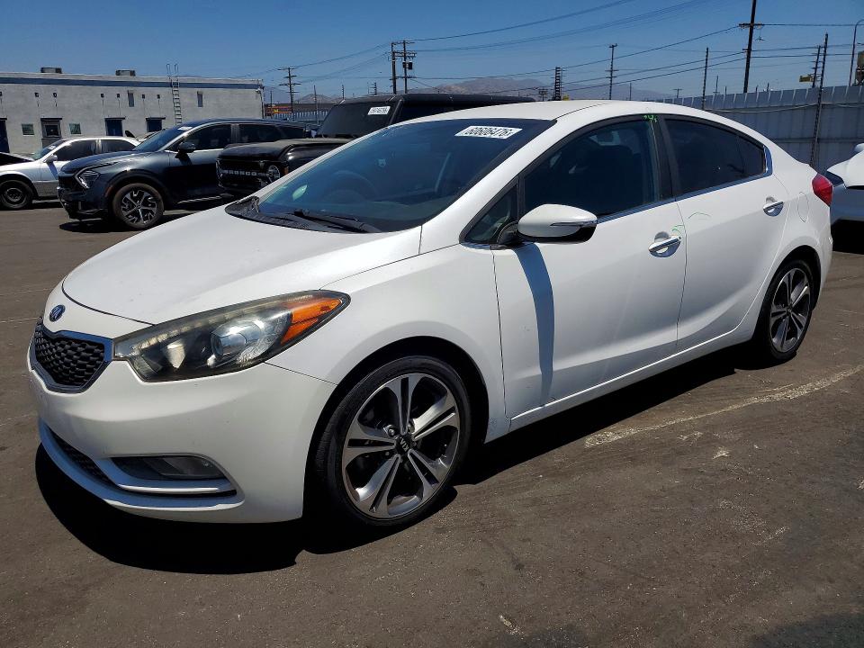 2015 Kia Forte VIN KNAFX4A80F5336905 COPART salvage auction — VANDALISM, Ca - Salvage Certificate, sold $1,100 on 2026-07-20 (photo 1)