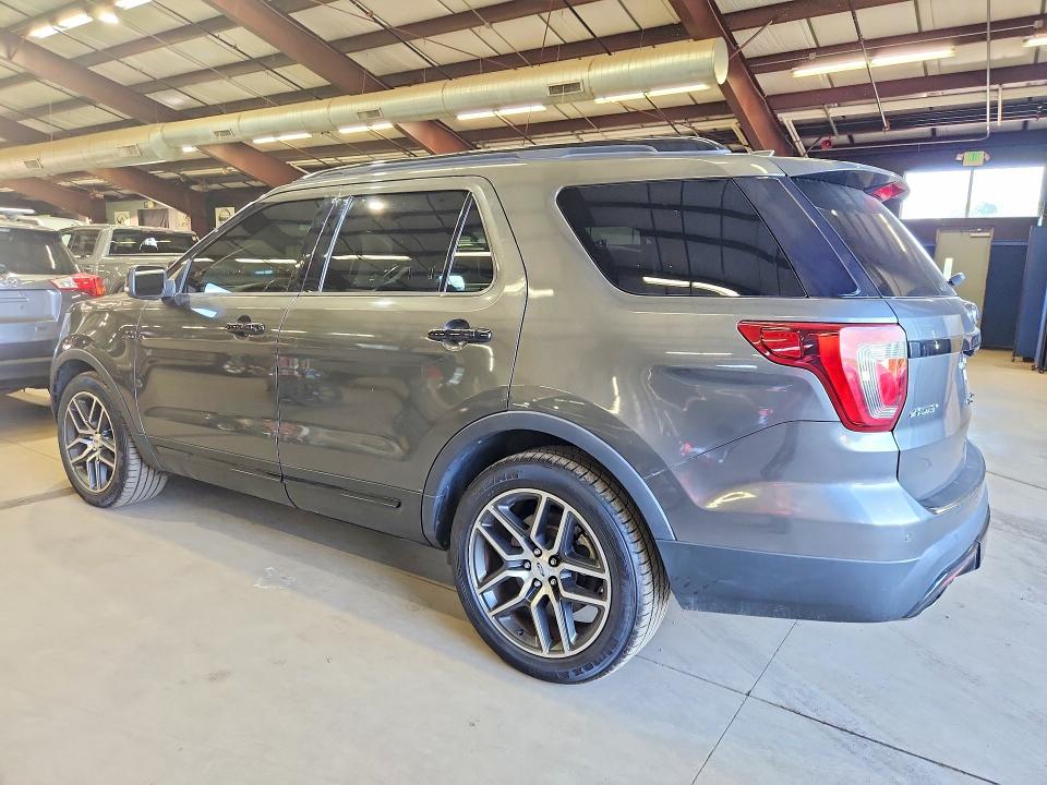 2016 Ford Explorer sport trac VIN 1FM5K8GT1GGA21824 COPART salvage auction — MINOR DENT/SCRATCHES, MA - CERTIFICATE OF TITLE (P), sold $3,900 on 2026-07-28 (photo 2)