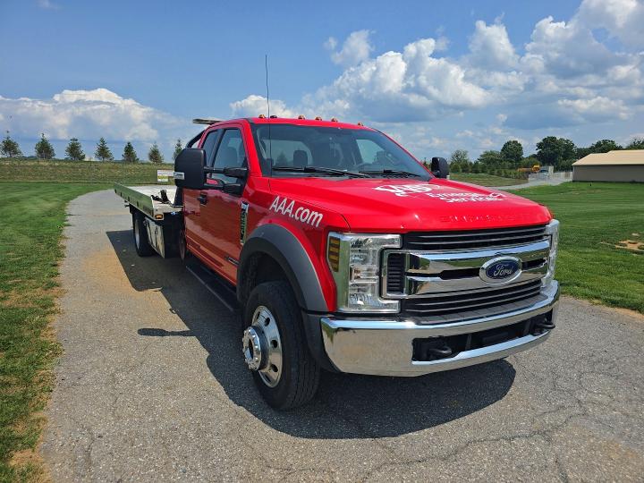 2019 Ford F550 VIN 1FD0X5HT1KED04494 — COPART salvage auction photo