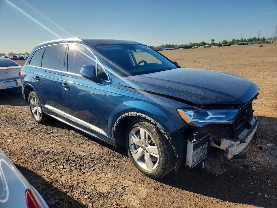 2022 Audi Q7 VIN WA1LXBF74ND001431 COPART salvage auction — SIDE, Il - Salvage Certificate, sold $9,200 on 2026-09-03 (photo 4)
