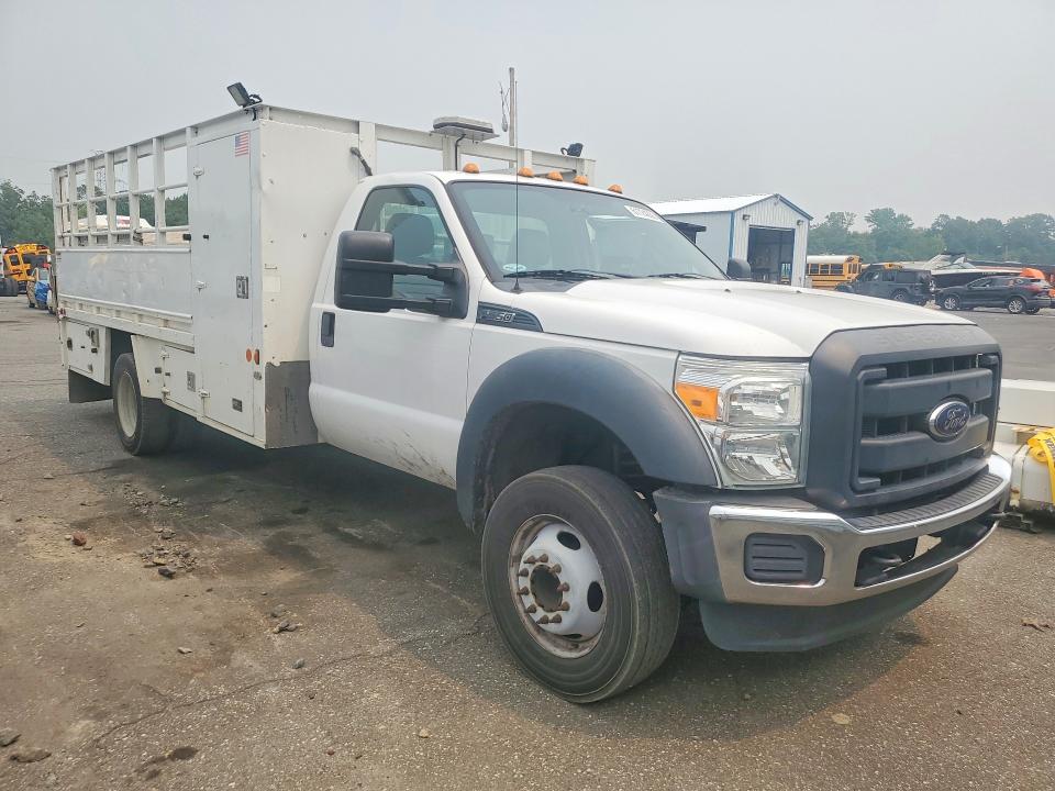 2016 Ford F-550 super duty VIN 1FDUF5GY0GEA67103 COPART salvage auction — NORMAL WEAR, Pa - Cert Of Title, sold $2,850 on 2026-09-01 (photo 4)