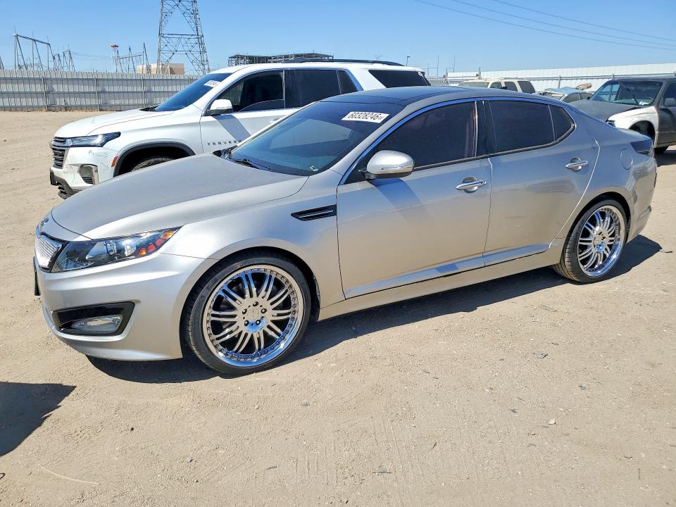 2011 Kia Optima VIN KNAGR4A66B5132228 COPART salvage auction — MINOR DENT/SCRATCHES, CA - DIS/DLR/EXP ONLY CLEAN TITLE, sold $550 on 2026-07-20 (photo 1)