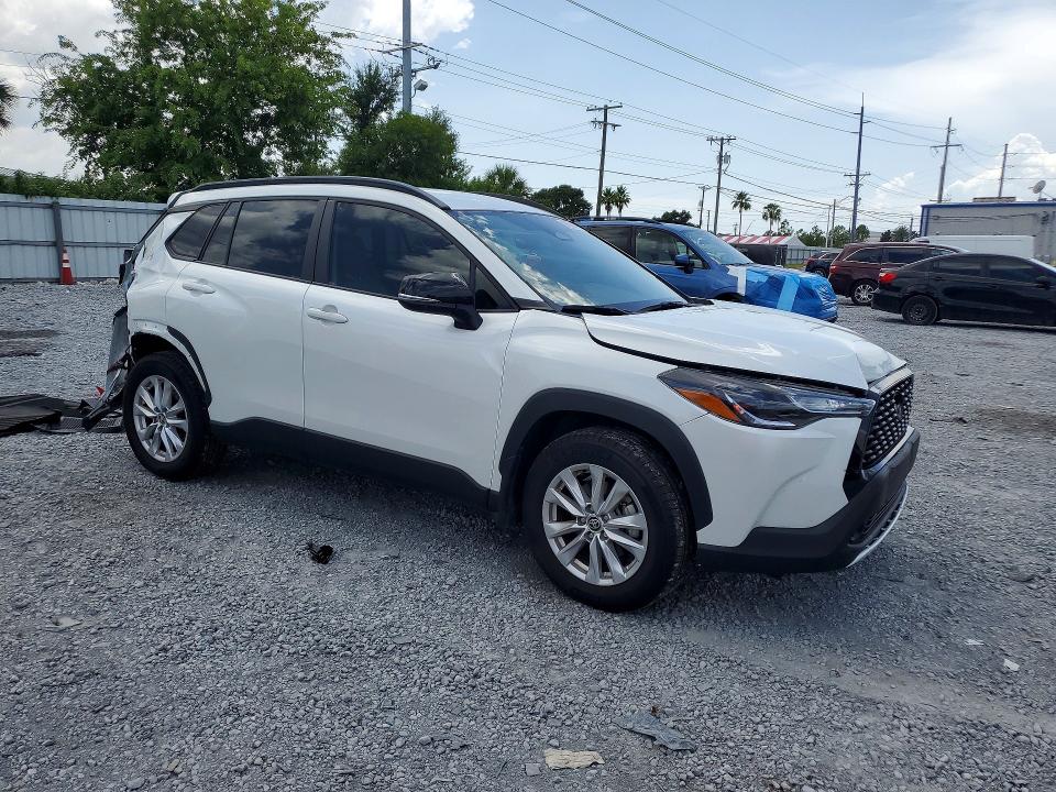 2025 Toyota Corolla cross VIN 7MUCAAAG8SV144509 COPART salvage auction — REAR END, FL - CERT OF TITLE SLVG REBUILDABLE, sold $25 on 2026-07-24 (photo 4)