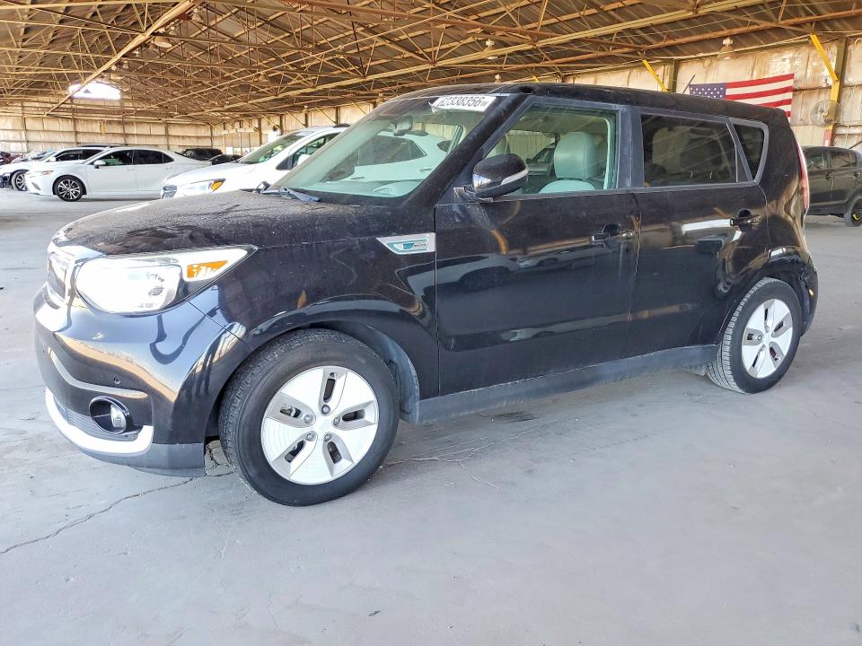 2016 Kia Soul VIN KNDJX3AE7G7017150 COPART salvage auction — NORMAL WEAR, Az - Certificate Of Title, sold $175 on 2026-07-29 (photo 1)
