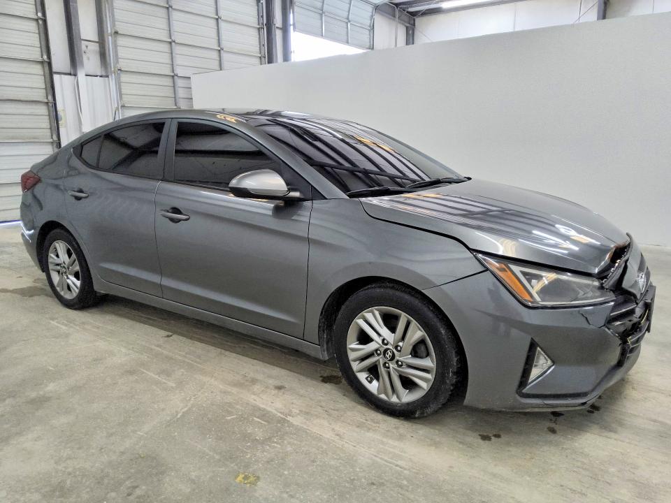 2019 Hyundai Elantra VIN KMHD84LF0KU791980 COPART salvage auction — MINOR DENT/SCRATCHES, CT - CERTIFICATE OF TITLE, sold $175 on 2026-07-28 (photo 4)