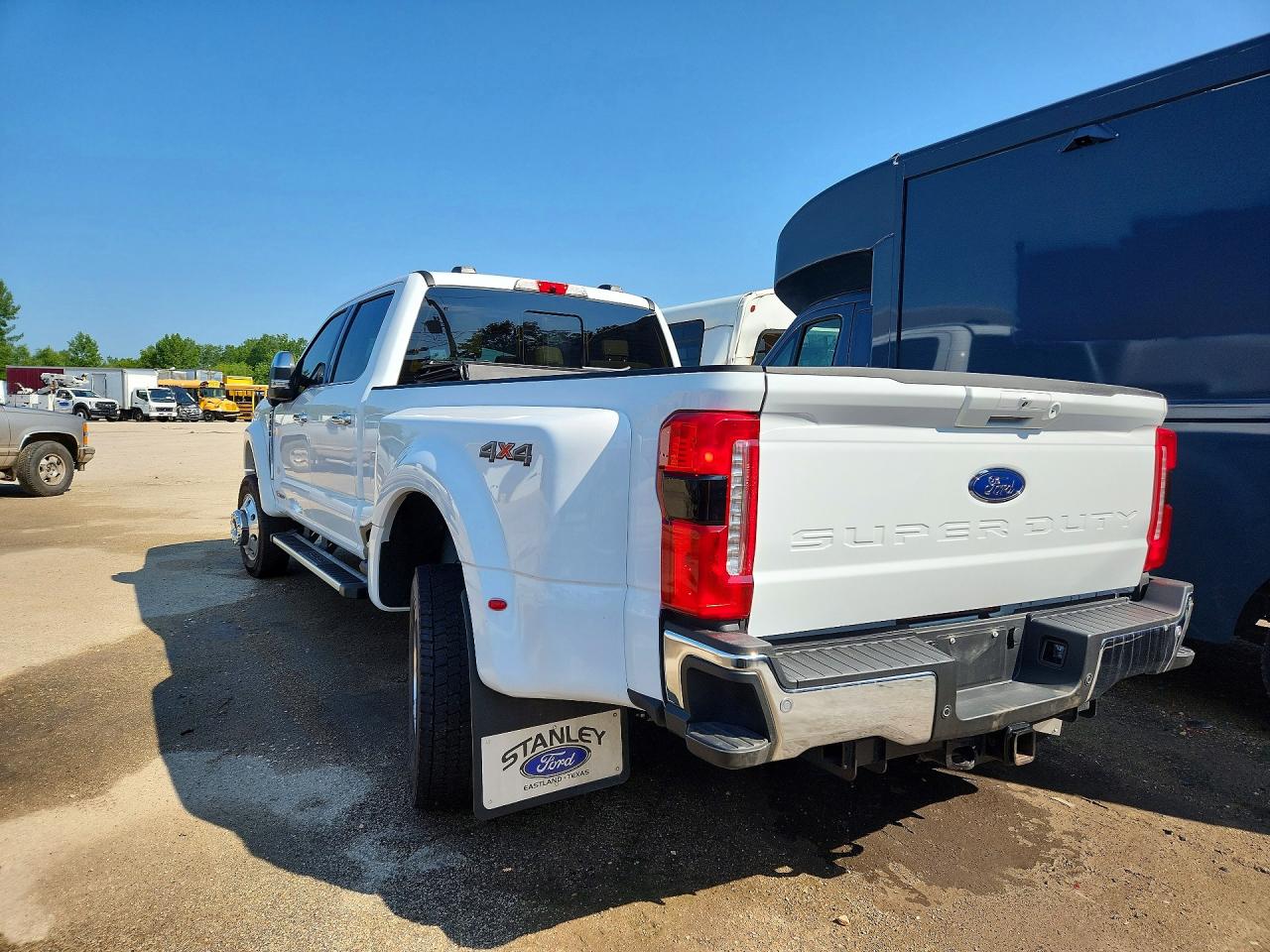 2026 Ford F450 VIN 1FT8W4DM0TEE09905 COPART salvage auction — Side, IL - SALVAGE CERTIFICATE, sold $49,750 on 2026-08-19 (photo 2)