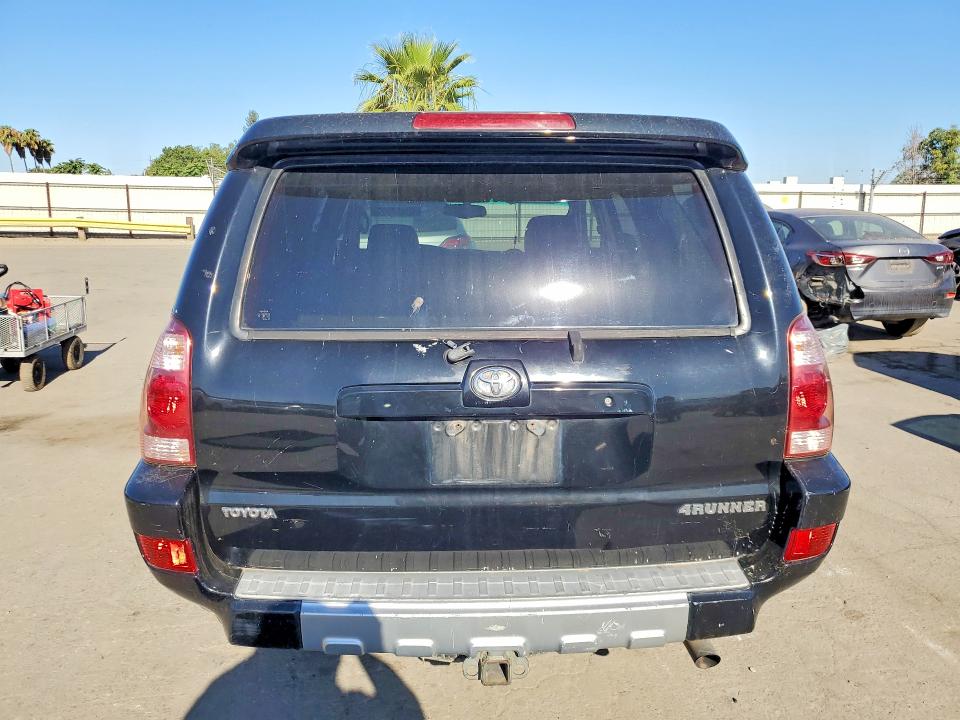 2004 Toyota 4runner VIN JTEZU17RX40021929 COPART salvage auction — MINOR DENT/SCRATCHES, Ca - Dis/Dlr/Exp Only Clean Title, sold $1,650 on 2026-07-31 (photo 6)