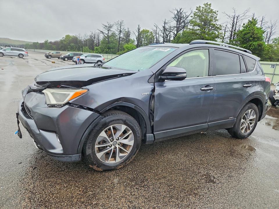 2017 Toyota VIN JTMRJREV8HD110313 COPART salvage auction — FRONT END, Salvage Title, sold $1,300 on 2026-07-22 (photo 1)