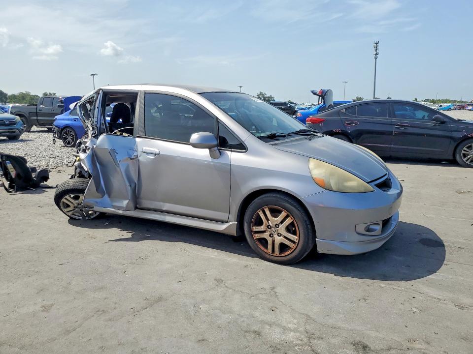 2007 Honda Fit VIN JHMGD38657S022232 COPART salvage auction — REAR END, FL - CERT OF TITLE SLVG REBUILDABLE, sold $350 on 2026-07-20 (photo 4)