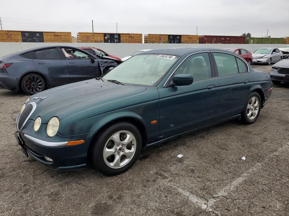 2002 Jaguar S type VIN SAJDA01N02FM35773 COPART salvage auction — MINOR DENT/SCRATCHES, Ca - Dis/Dlr/Exp App For Dup Clean, sold $325 on 2026-07-21 (photo 1)