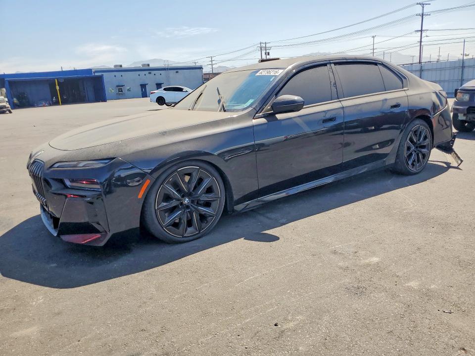 2024 BMW 7er VIN WBA23EH06RCR09080 — COPART salvage auction photo