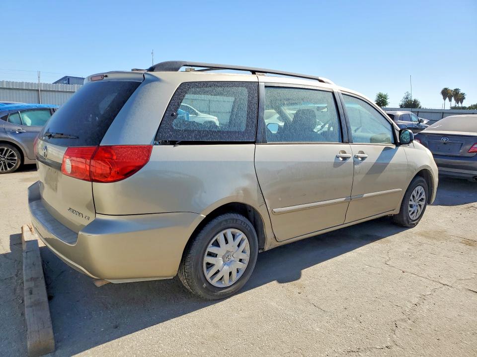2009 Toyota Sienna VIN 5TDZK23C59S265218 COPART salvage auction — MINOR DENT/SCRATCHES, Ca - Dis/Dlr/Exp Only Clean Title, sold $650 on 2026-07-31 (photo 3)