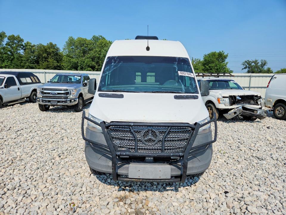 2019 Mercedes-benz Sprinter VIN WD4PF1CD9KP186218 COPART salvage auction — MECHANICAL, Fl - Certificate Of Title (P), sold $13,100 on 2026-07-28 (photo 5)