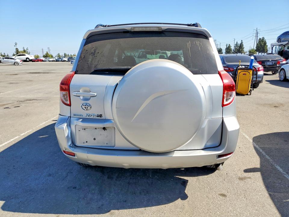2007 Toyota Rav4 VIN JTMZK31V376003933 COPART salvage auction — REAR END, CA - CERT OF TITLE-SALVAGED, sold $925 on 2026-07-30 (photo 6)