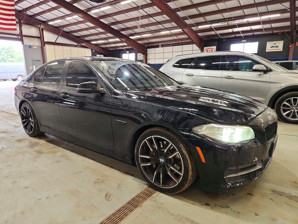 2014 BMW 5 series VIN WBAXA5C54ED689389 COPART salvage auction — MINOR DENT/SCRATCHES, CA - CERTIFICATE OF TITLE (P), sold $4,850 on 2026-07-30 (photo 4)