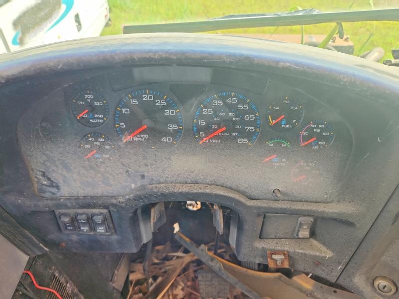 2007 Intl VIN 4DRBUAFN07B410507 COPART salvage auction — STRIPPED, MI - CERT OF TITLE-MUNICIPAL, sold $1,050 on 2026-07-28 (photo 8)