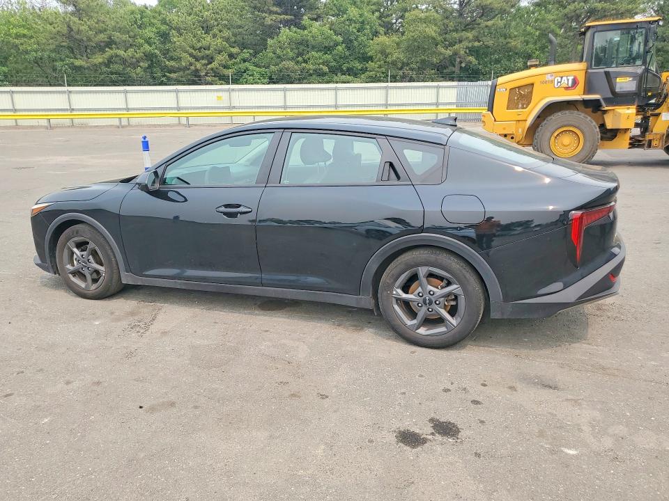 2025 Kia K4 VIN 3KPFT4DE5SE062762 COPART salvage auction — SIDE, Ct - Clean Title, sold $9,100 on 2026-07-27 (photo 2)