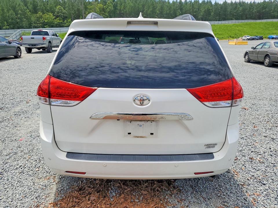 2014 Toyota Sienna VIN 5TDDK3DC1ES087249 COPART salvage auction — FRONT END, Nc - Salvage Certificate Of Title, sold $500 on 2026-07-23 (photo 6)
