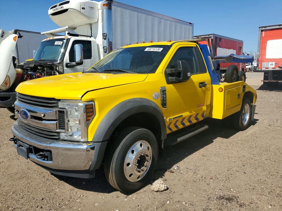 2019 Ford F-550 super duty VIN 1FDUF5GTXKEF91226 COPART salvage auction — MINOR DENT/SCRATCHES, AZ - CERTIFICATE OF TITLE (P), sold $30,000 on 2026-08-03 (photo 1)