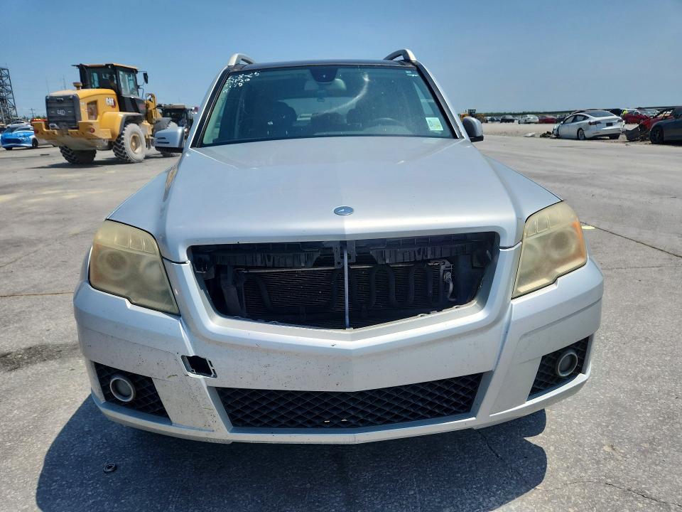 2010 Mercedes-benz Glk-class VIN WDCGG8HB4AF280495 COPART salvage auction — FRONT END, LA - CERTIFICATE OF TITLE, sold $950 on 2026-08-19 (photo 5)