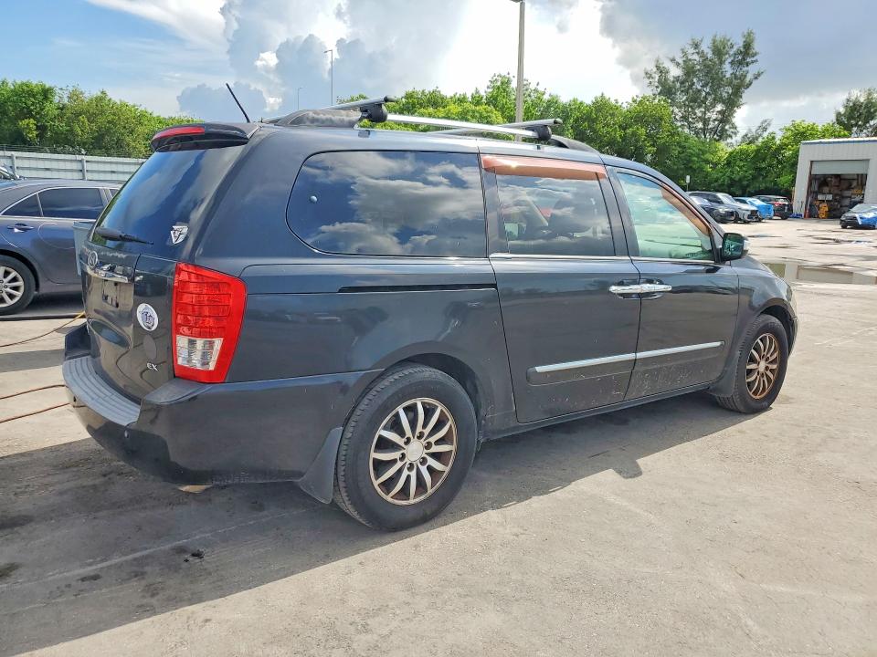 2011 Kia SEDONA VIN KNDMH4C72B6387256 COPART salvage auction — MECHANICAL, Fl - Certificate Of Title, sold $725 on 2026-07-13 (photo 3)