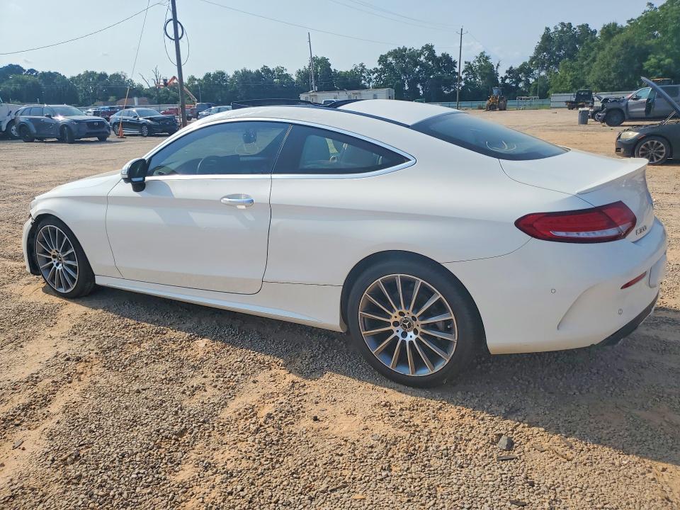 2017 Mercedes-benz C-klasse VIN WDDWJ4JB1HF581313 COPART salvage auction — MINOR DENT/SCRATCHES, Fl - Certificate Of Title (P), sold $5,900 on 2026-08-05 (photo 2)