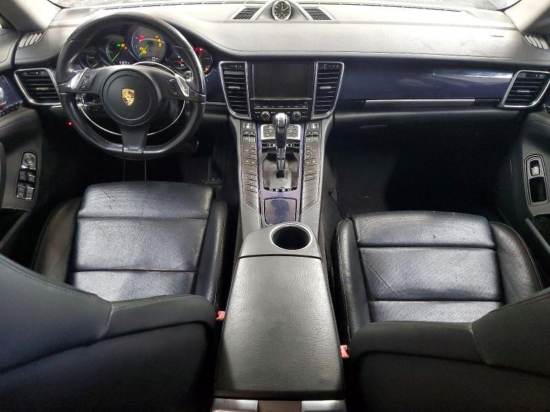 2016 Porsche Panamera VIN WP0AD2A77GL040584 COPART salvage auction — FRAME DAMAGE, NC - DLR ONLY-CLEAN/OVER 25% DAMAGE, sold $11,000 on 2026-07-29 (photo 8)
