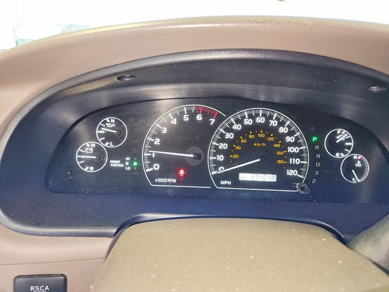 2005 Toyota Sequoia VIN 5TDBT48A25S250154 COPART salvage auction — UNDERCARRIAGE, Mn - Certificate Of Title, sold $1,200 on 2026-07-09 (photo 9)