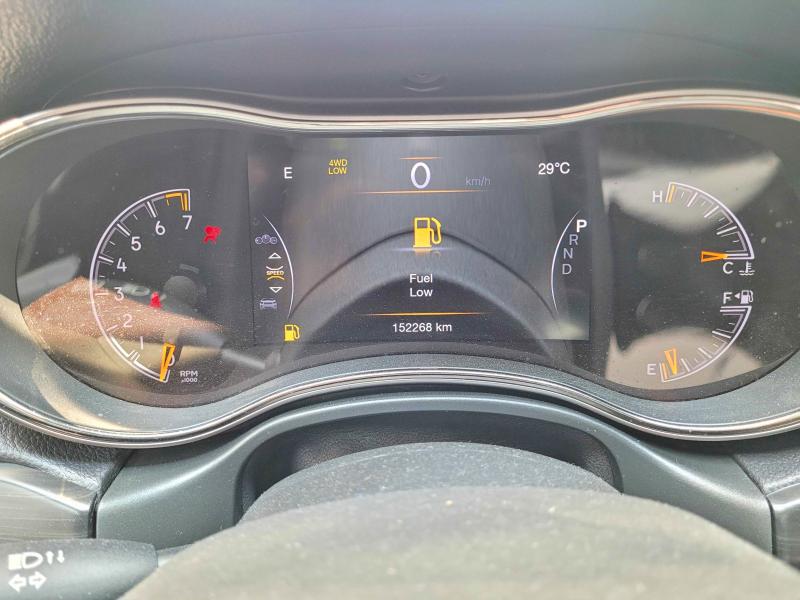 2012 Jeep Grand cherokee VIN 1C4RJFBG2LC257066 COPART salvage auction — MINOR DENT/SCRATCHES, ON - PERMIT NO BRAND - UNFIT (P), sold $7,500 on 2026-08-11 (photo 8)