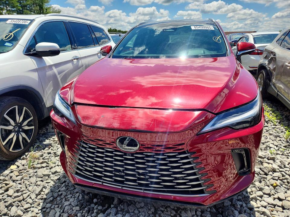 2024 Lexus Rx 350 VIN 2T2BAMCA4RC069760 COPART salvage auction — VANDALISM, NJ - CERT OF TITLE-SALVAGE, sold $35,250 on 2026-07-29 (photo 5)