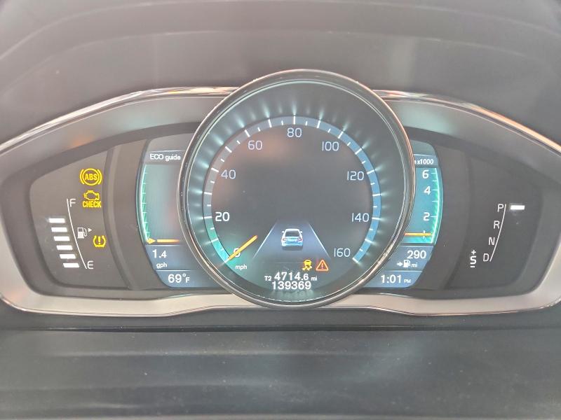 2015 Volvo S60 VIN YV1612TM4F1346843 COPART salvage auction — FRONT END, Mn - Cert Of Title-Prior Salvage, sold $250 on 2026-08-20 (photo 9)