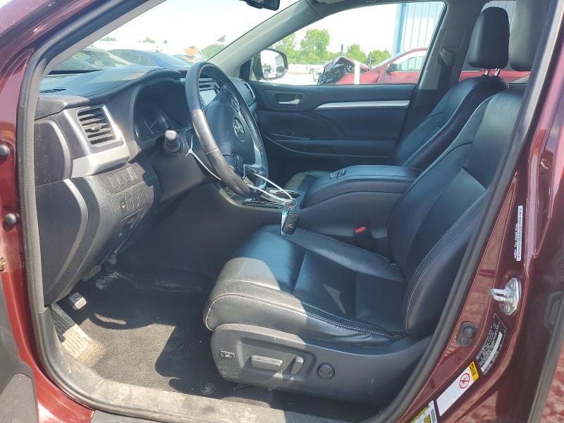 2015 Toyota Highlander VIN 5TDJKRFH5FS172658 COPART salvage auction — MINOR DENT/SCRATCHES, Oh - Certificate Of Title (P), sold $8,600 on 2026-07-30 (photo 7)