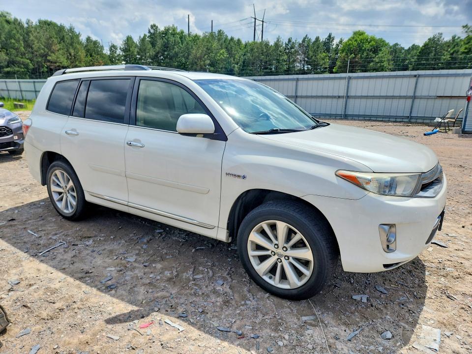 2013 Toyota Highlander VIN JTEDC3EH2D2018532 COPART salvage auction — MINOR DENT/SCRATCHES, Mt - Certificate Of Title, sold $1,100 on 2026-07-27 (photo 4)