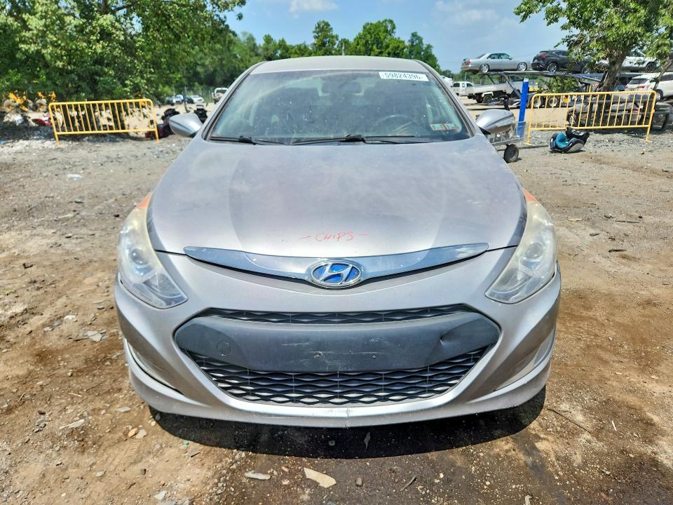 2012 Hyundai Sonata VIN KMHEC4A47CA030581 COPART salvage auction — FRONT END, MD - CERT OF SALVAGE > 75% DAMAGE, sold $400 on 2026-07-30 (photo 5)