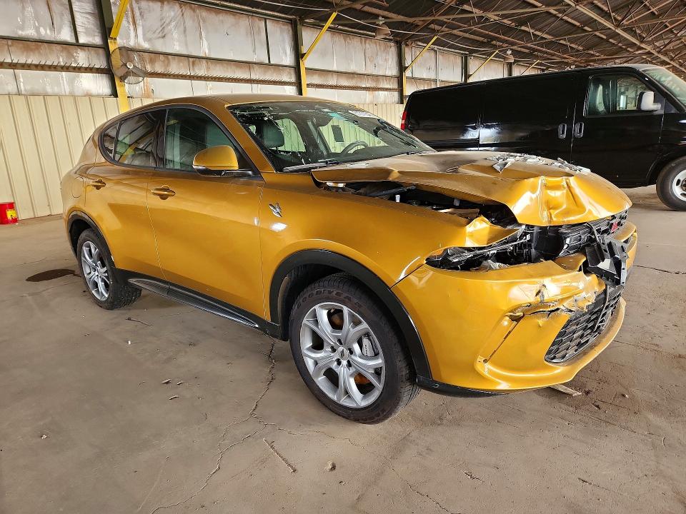 2024 Dodge Hornet VIN ZACPDFCW6R3A16742 COPART salvage auction — FRONT END, NV - CERTIFICATE OF TITLE (P), sold $1,300 on 2026-07-27 (photo 4)
