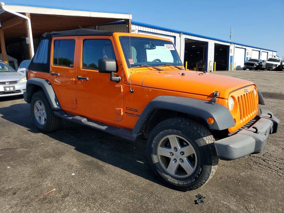 2013 Jeep Wrangler / VIN 1C4BJWDG5DL520568 COPART salvage auction — MECHANICAL, Salvage Title, sold $275 on 2026-07-28 (photo 4)