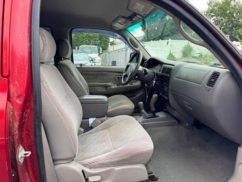 2002 Toyota Tacoma VIN 5TEHN72N12Z094236 COPART salvage auction — MINOR DENT/SCRATCHES, MA - CERTIFICATE OF TITLE, sold $3,850 on 2026-07-24 (photo 8)