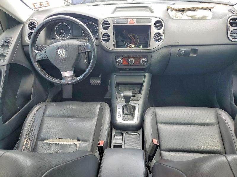 2010 Volkswagen Tiguan VIN WVGBV7AX7AW532662 COPART salvage auction — FRONT END, De - Salvage Certificate, sold $375 on 2026-08-04 (photo 8)