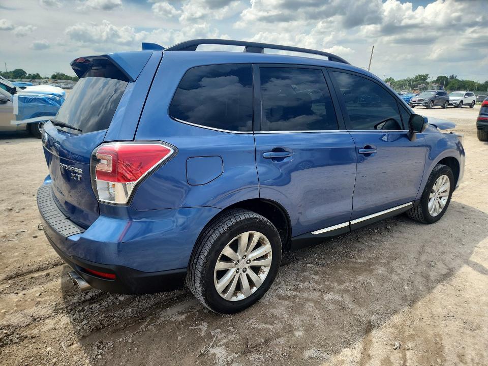 2017 Subaru Forester VIN JF2SJGTC9HH404577 COPART salvage auction — FRONT END, Fl - Cert Of Title Slvg Rebuildable, sold $550 on 2026-07-28 (photo 3)