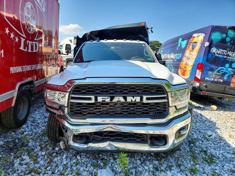 2024 Ram 5500 VIN 3C7WRNBL7RG213334 COPART salvage auction — ALL OVER, PA - CERTIFICATE OF SALVAGE, sold $13,200 on 2026-08-12 (photo 5)