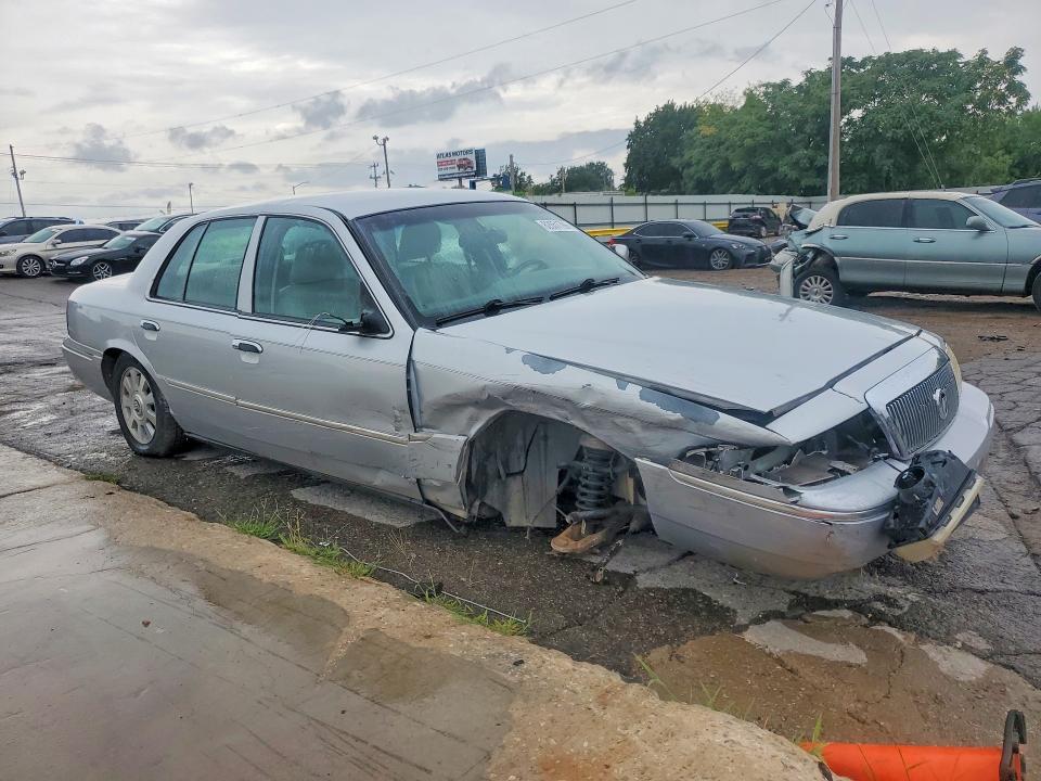 2003 Mercury Grand marquis VIN 2MEFM75W93X675273 COPART salvage auction — FRONT END, OK - CERT OF TITLE-SALVAGE, sold $400 on 2026-08-27 (photo 4)