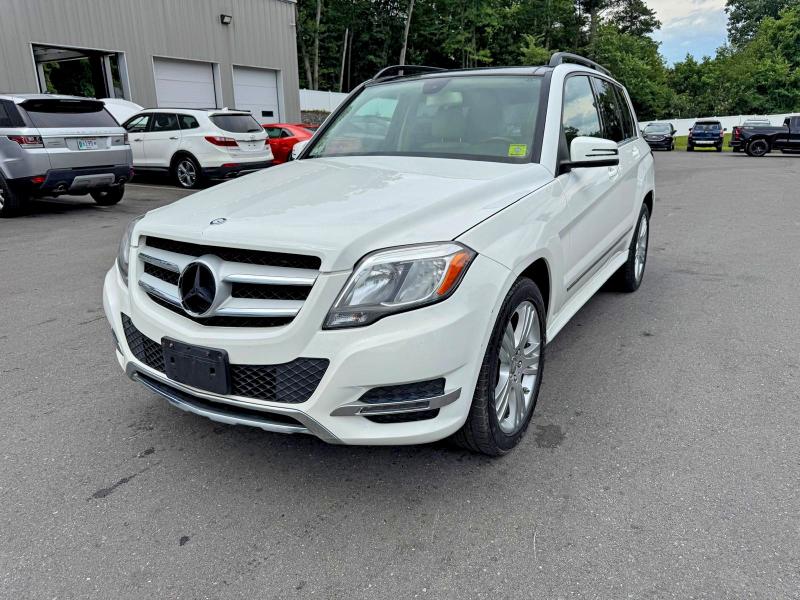 2015 Mercedes-benz Glk-klasse VIN WDCGG8JB6FG413091 COPART salvage auction — MINOR DENT/SCRATCHES, Ma - Certificate Of Title, sold $5,900 on 2026-07-08 (photo 1)