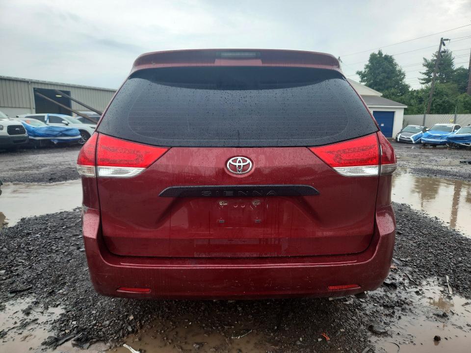 2012 Toyota Sienna VIN 5TDKA3DC4CS016358 COPART salvage auction — FRONT END, Salvage Title, sold $900 on 2026-07-20 (photo 6)