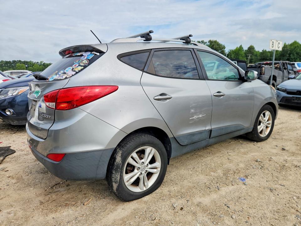 2013 Hyundai Tucson VIN KM8JU3AC1DU639517 COPART salvage auction — FRONT END, Va - Certificate Of Title, sold $550 on 2026-07-28 (photo 3)