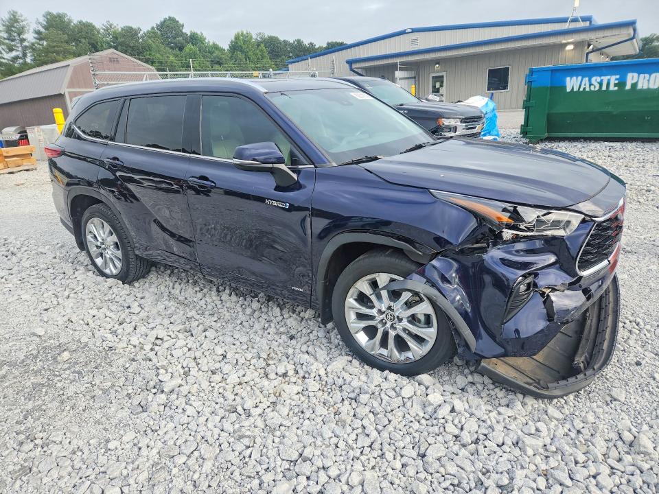 2021 Toyota Highlander VIN 5TDDBRCH0MS528075 COPART salvage auction — FRONT END, GA - CERT OF TITLE-SALVAGE, sold $21,800 on 2026-08-25 (photo 4)